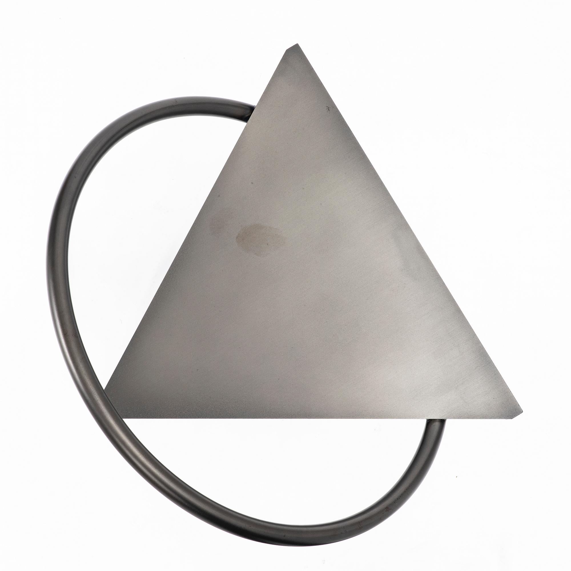 Per Holland Bastrup, "Triangolo Chair", FRAMA, Danmark.