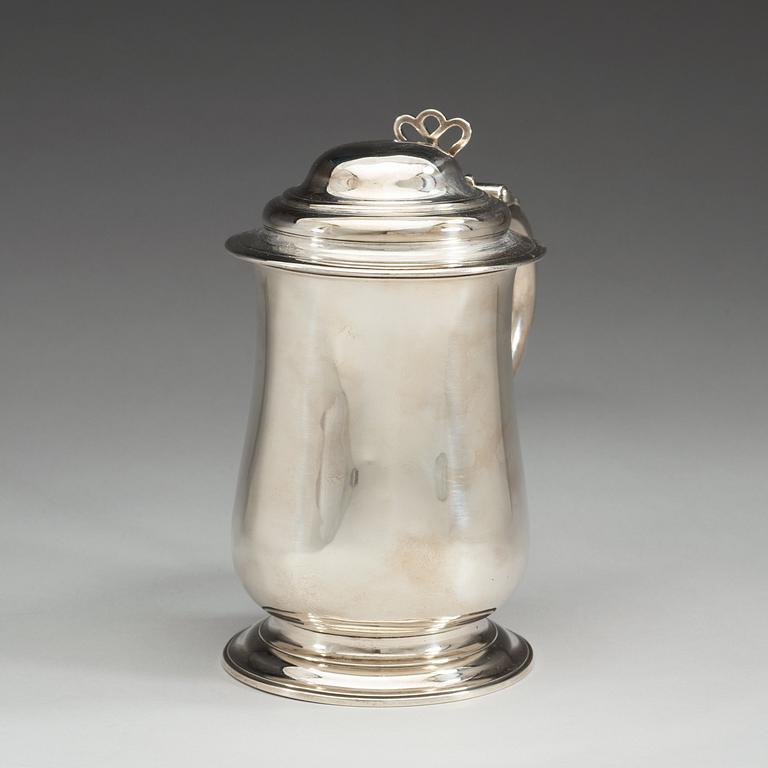 An English 18th century silver tankard, possibly of John Swift, London 1759.