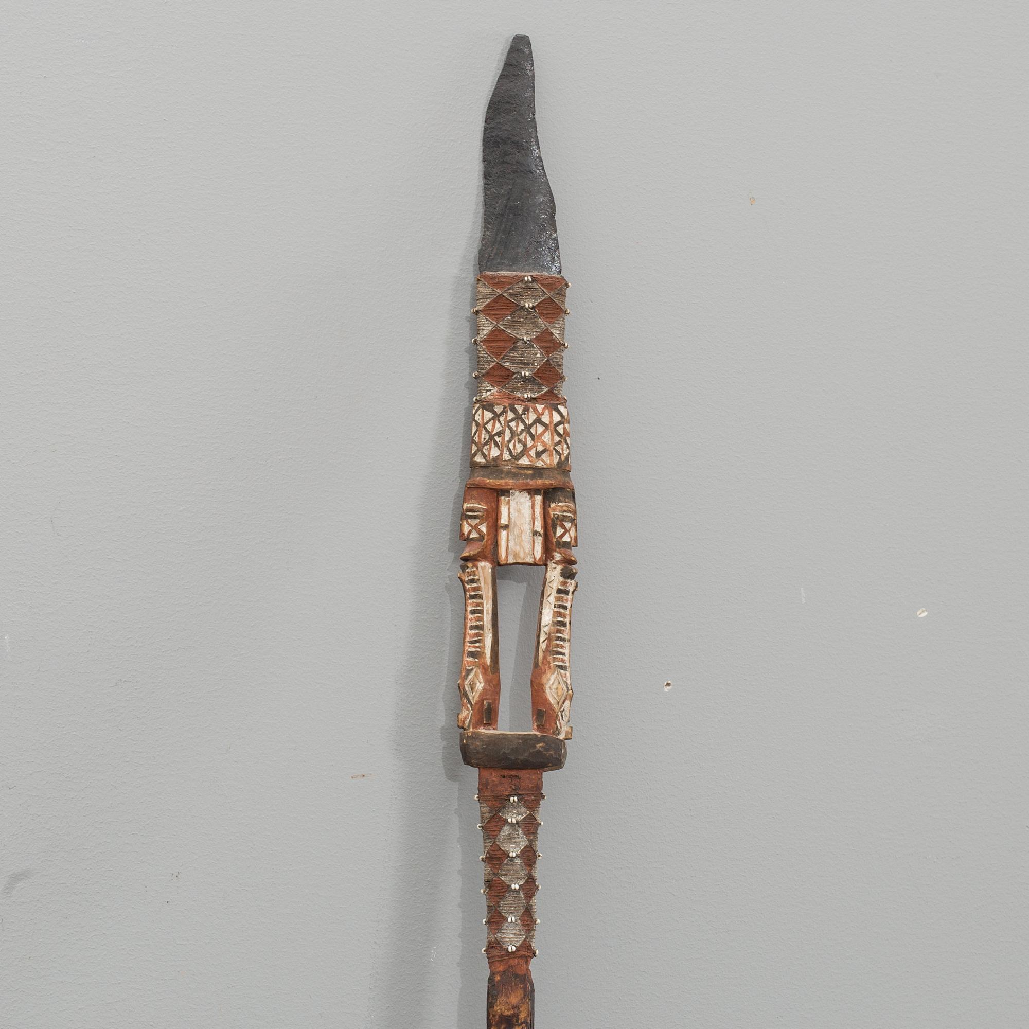 SPEAR WITH OBSIDIAN HEAD.