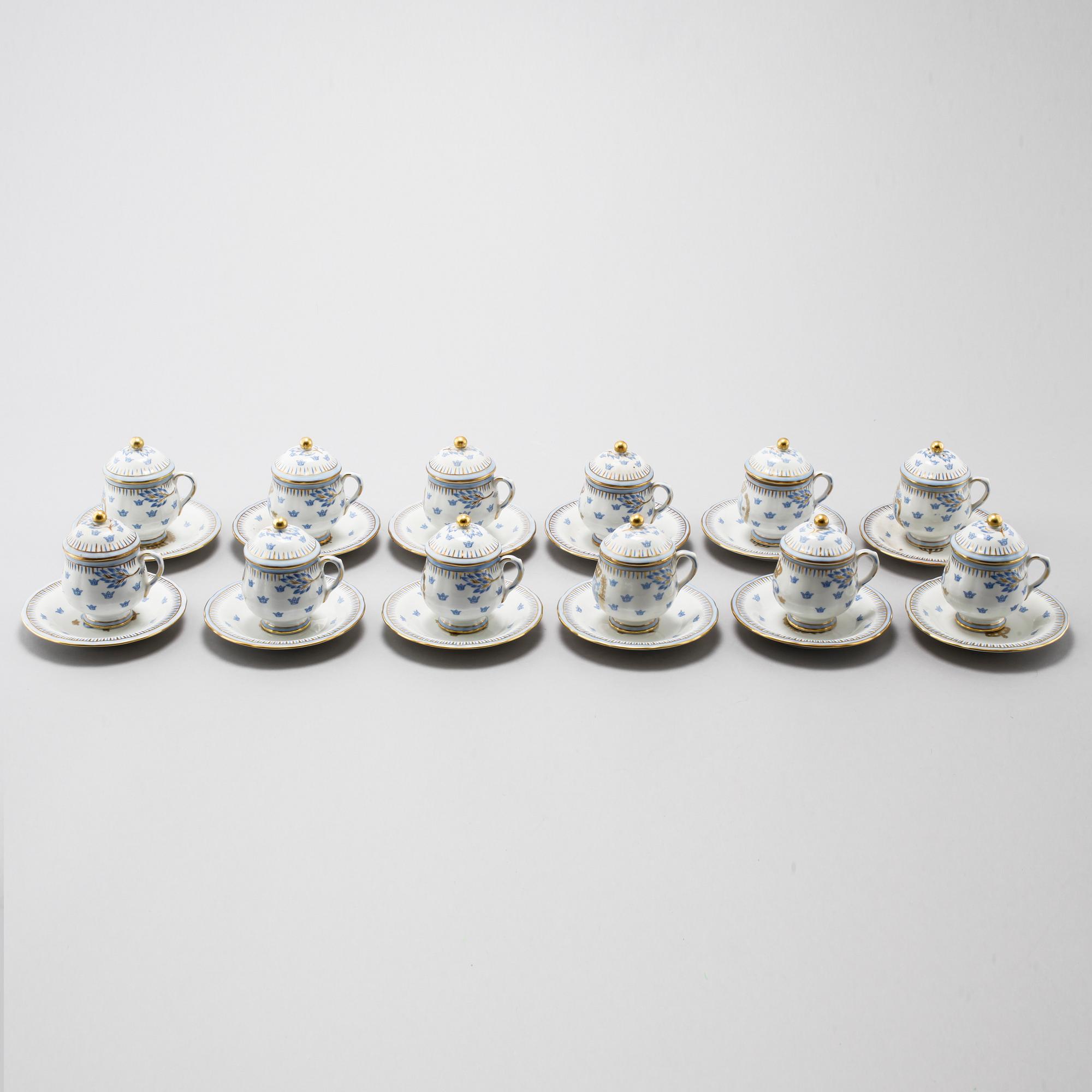 13 creme cups by Rörstrand, second half of the 20th century.