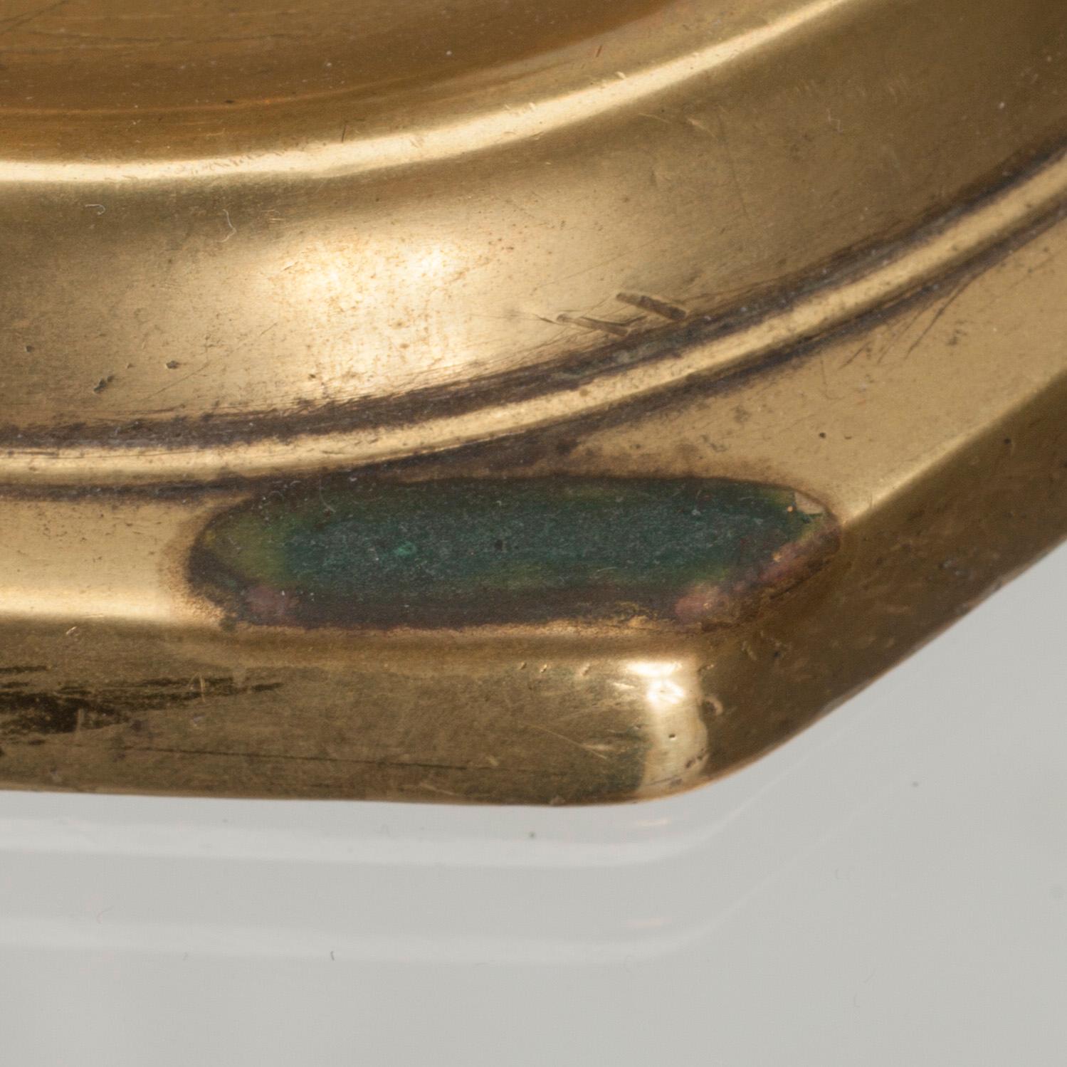 LJUSSTAKAR, 2 st, mässing möjligen Spanien 1600-talets slut.