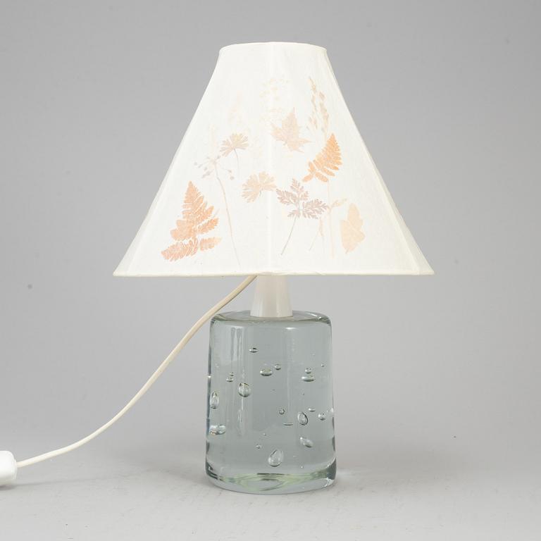 A Swedish Modern glass table lamp, mid 20th Century.