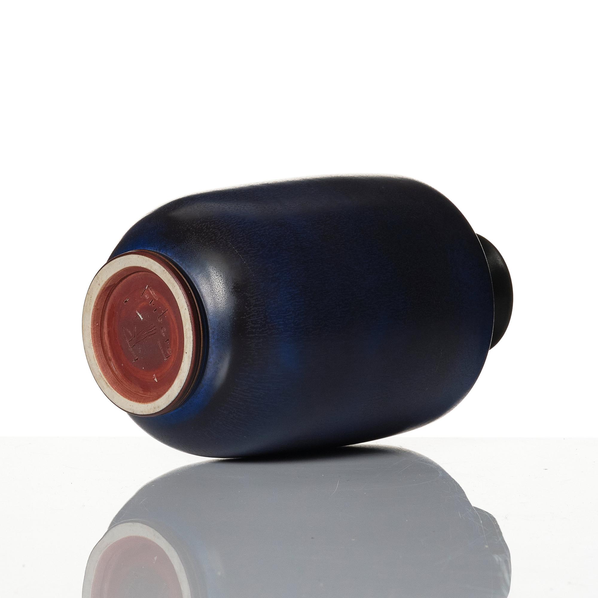 Berndt Friberg, a stoneware vase, Gustavsberg studio, Sweden 1967.