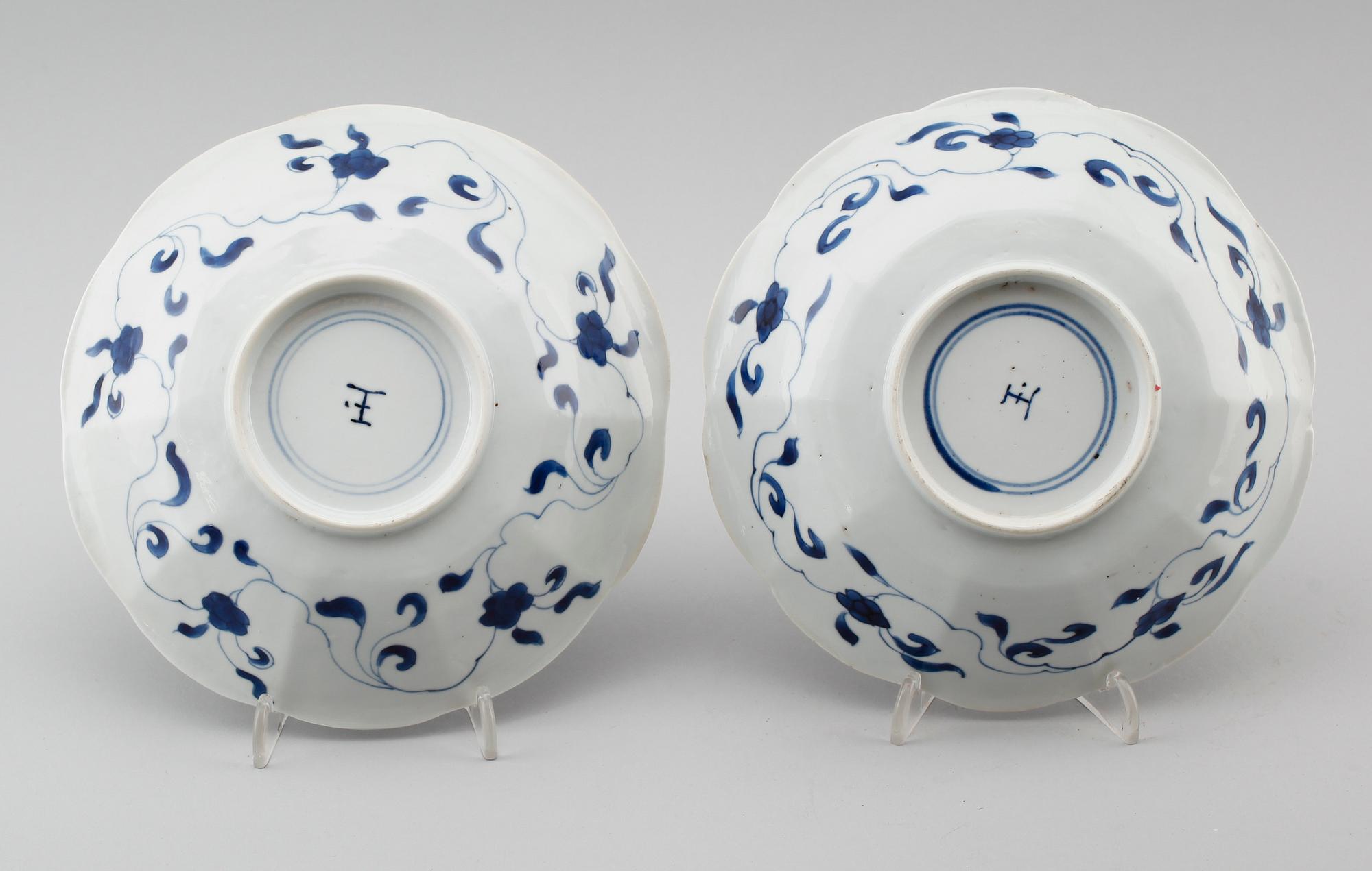 SKÅLFAT, 1 par, porslin, Kina, Kangxi 1662-1722.