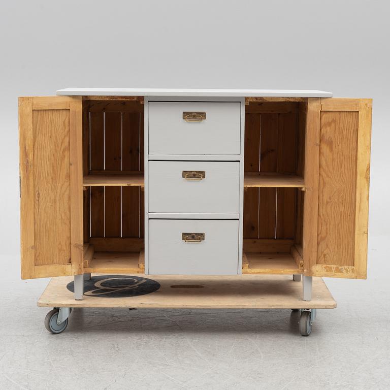 A sideboard, early 20th Century.