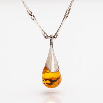 Poul Havgaard, Halsband "Fearless", sterling silver och bärnsten. Lapponia.