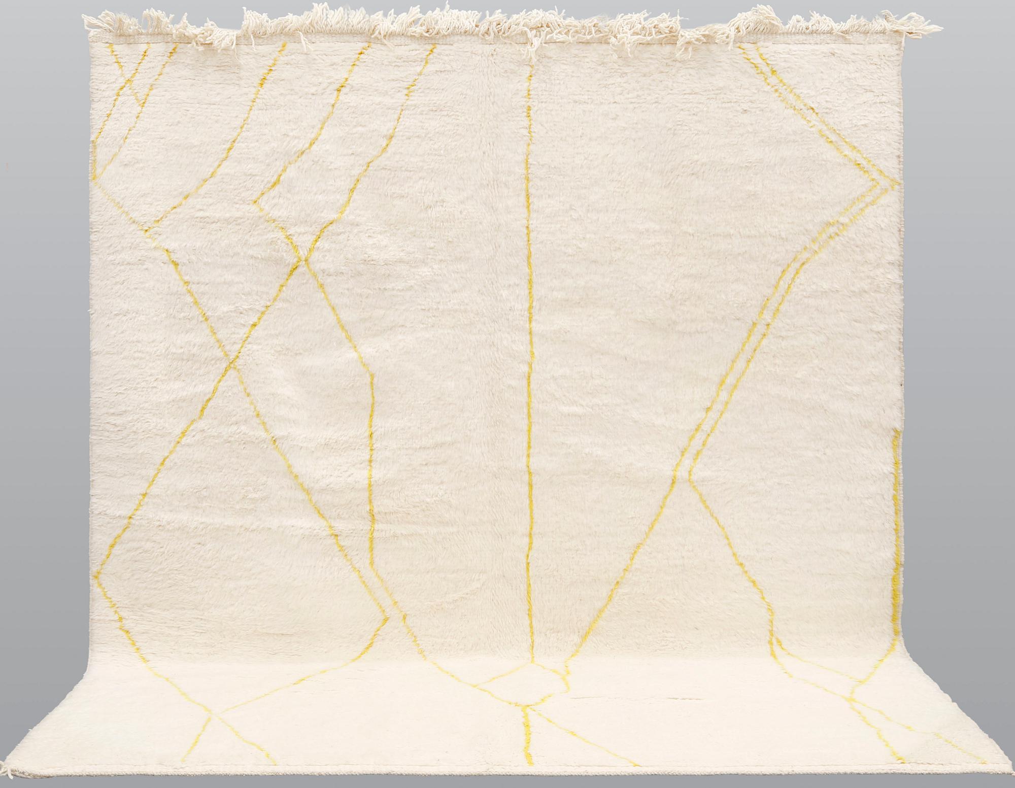 Matta, Marocko, ca 294 x 250 cm.