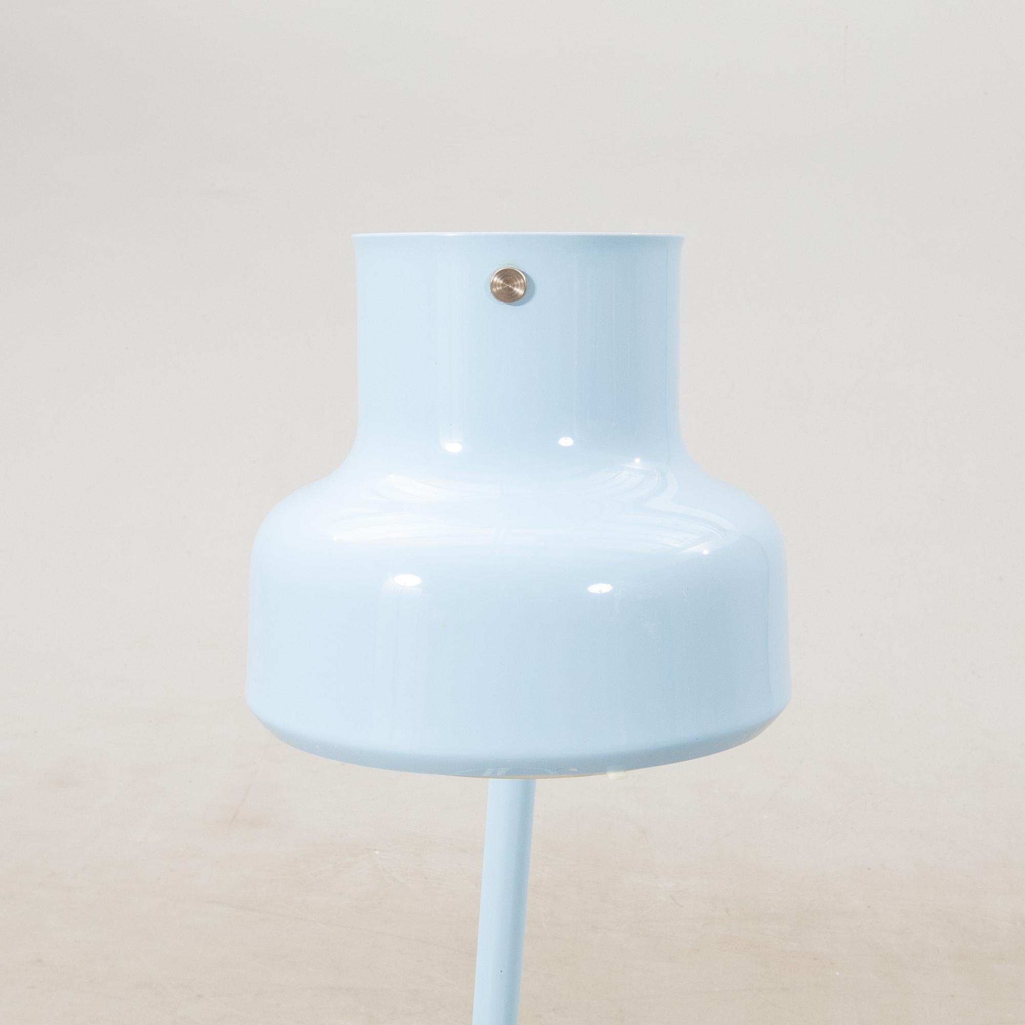 Anders Pehrson, floor lamp and a pair of wall lamps "Bumling" for Ateljé Lyktan Århus, late 20th century.