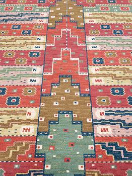 CARPET. "Tornet". Knotted pile. 359,5 x 256 cm. Signed AB MMF KK BN.