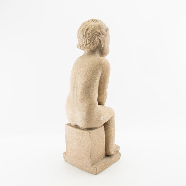 Okänd konstnär 1900-tal, skulptur Sittande barn.