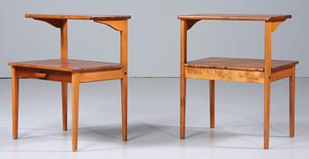 SÄNGBORD, ett par, brännstämplade för Svensk Möbelindustri, 1950-tal.