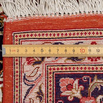 Rug, silk Ghom, approx. 200 x 140 cm.