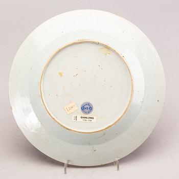 Tallrikar 5 st snarlika Kina Qianlong/Jiaqing porslin.