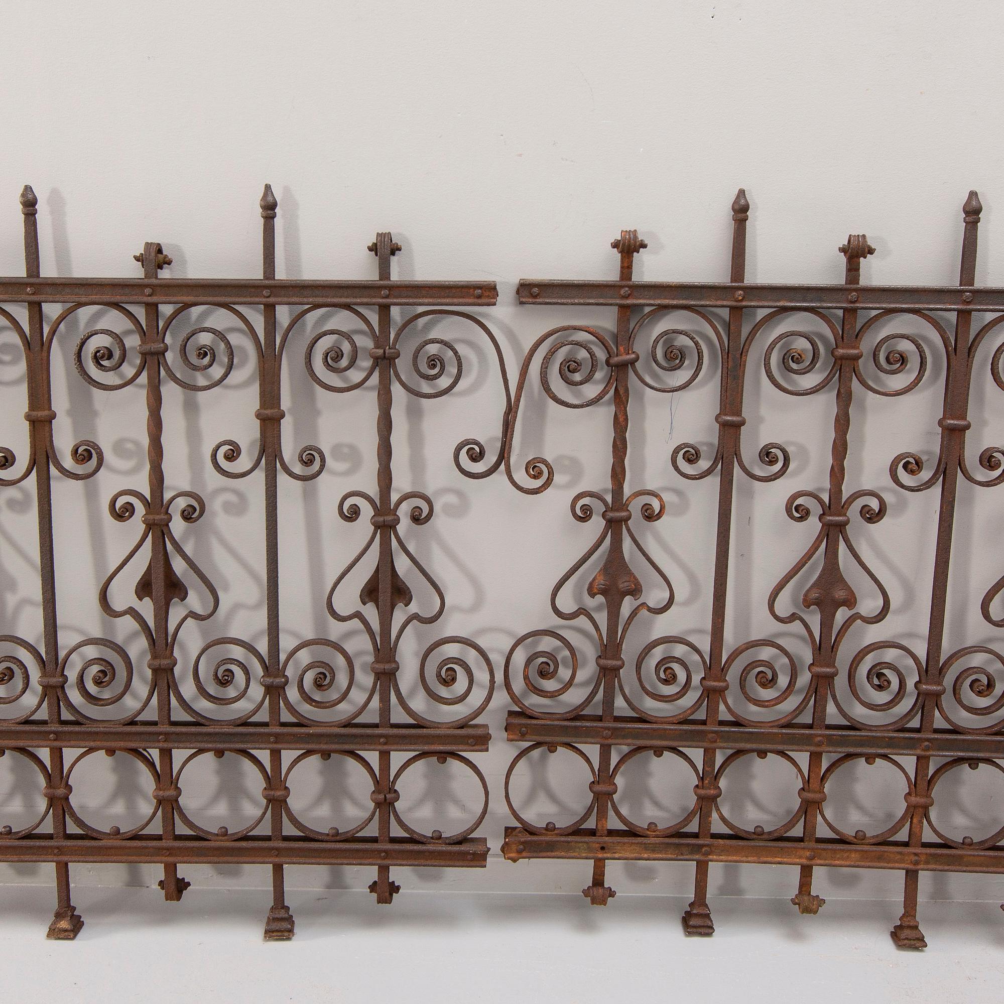 A cast iron fence around 1900.