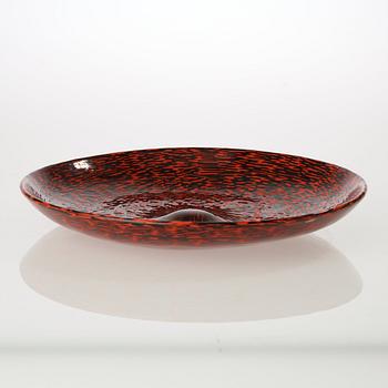 A Ludovico Diaz de Santillana red and black 'Murrine' dish, Venini, Murano, Italy.