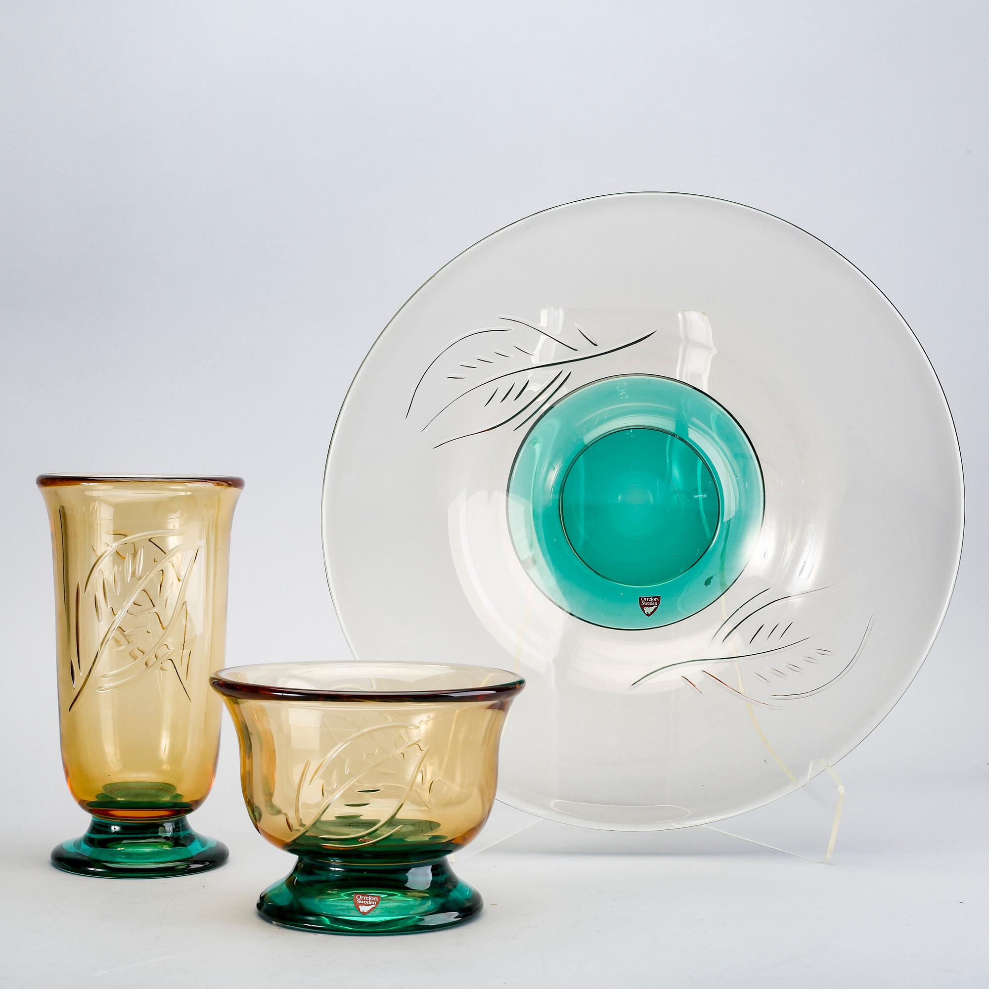 Gunnar Cyrén, bowls / vase, 3 pcs, Orrefors, signed.