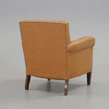 FÅTÖLJ, omkring 1900-talets mitt.