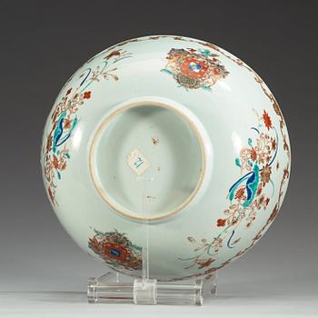 A famille rose armorial punch bowl, Qing dynasty, Qianlong (1736-95).