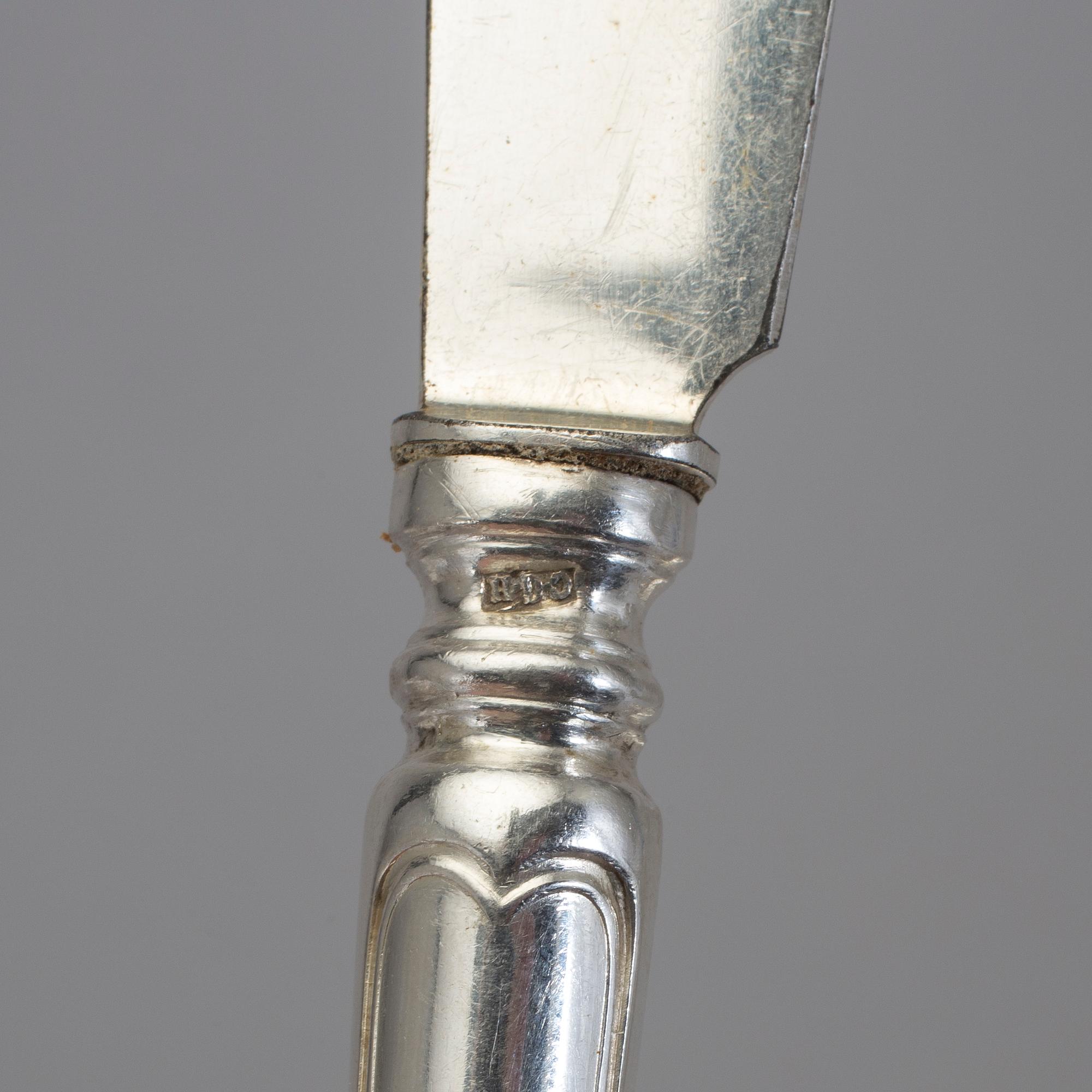 KNIVAR, 12 st, silver, "Gammal fransk", C G Hallberg, 1920-tal. Total vikt 645 g.