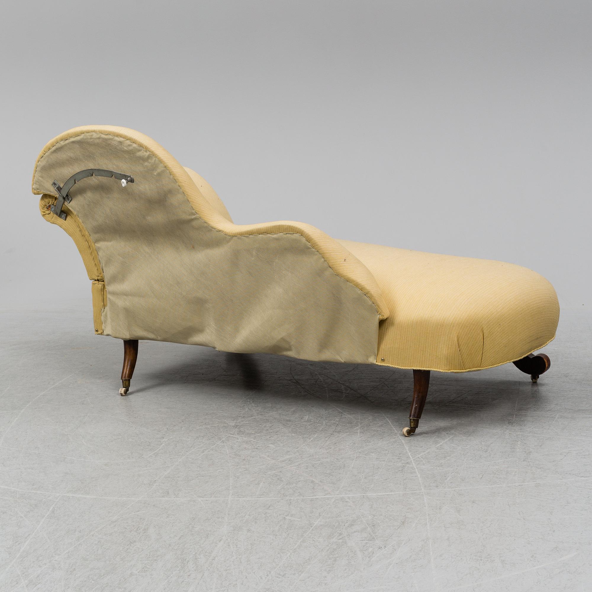 An end of the 19th Century chaise lounge.