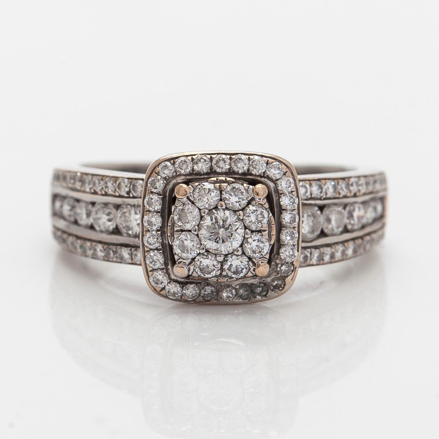 Ring, briljant- och åttkantslipade diamanter, 14K vitguld,