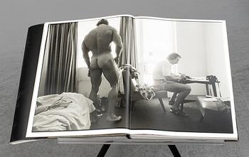 ANNIE LEIBOVITZ, book, "Sumo". Taschen. Signed.