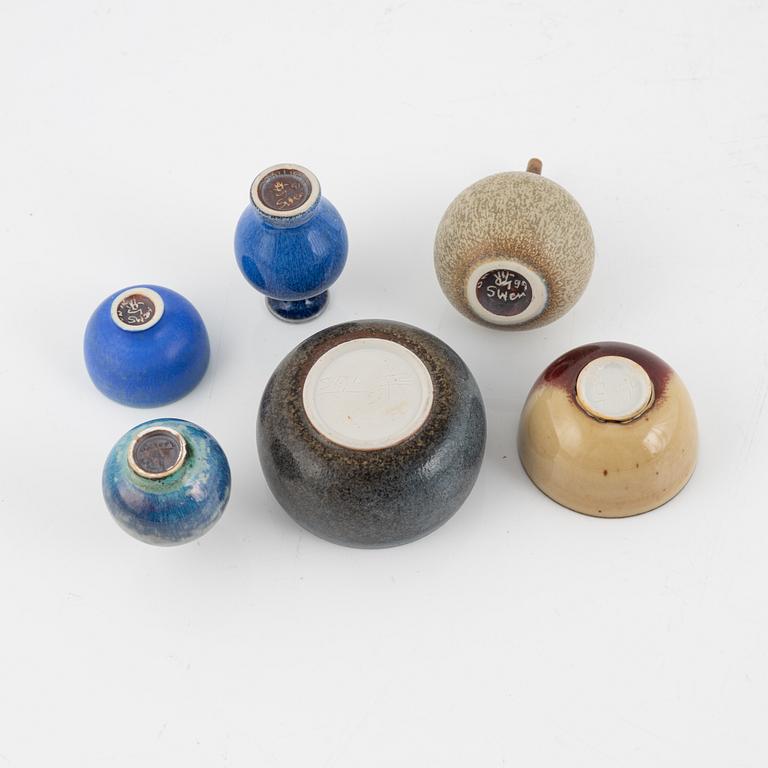 Six miniature stoneware pieces by Sven Wejsfelt, Berndt Friberg & Stig Lindberg, Gustavsberg Studio, Sweden.