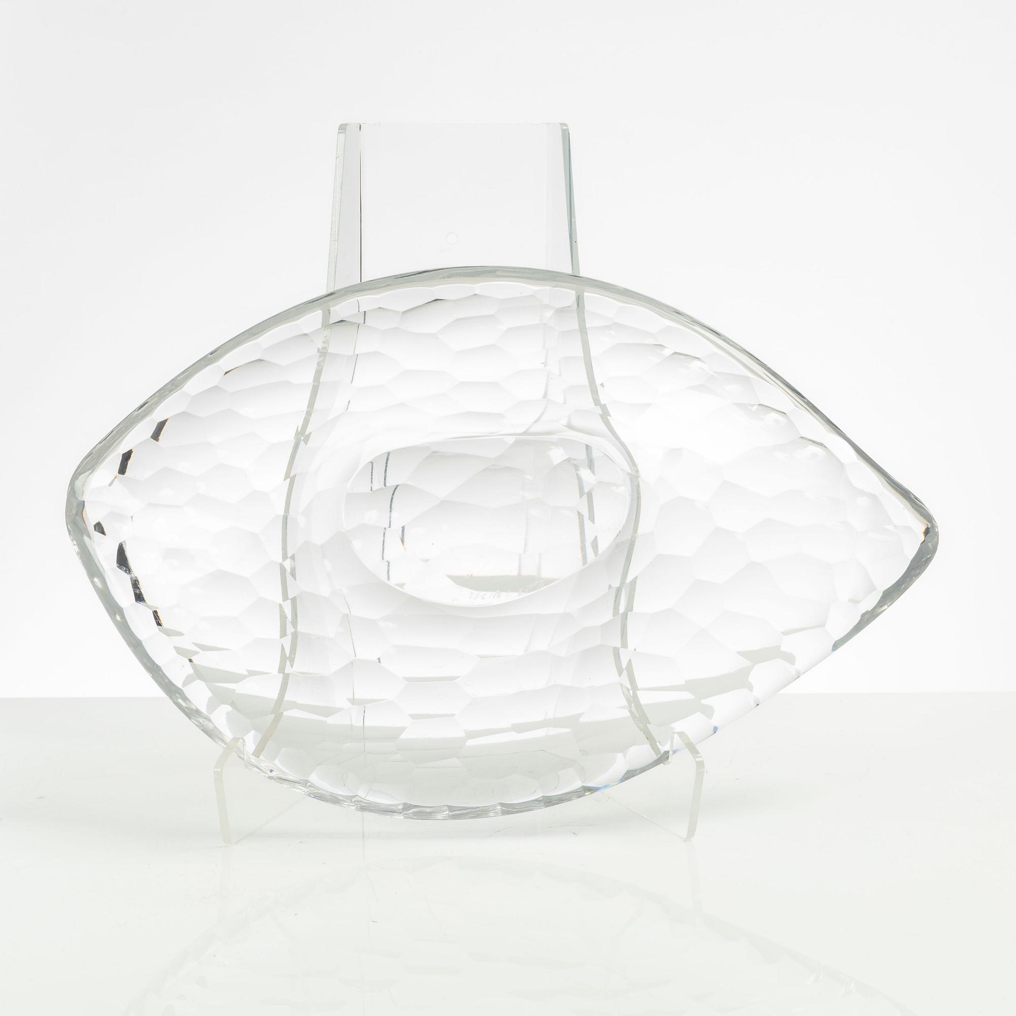 Vicke Lindstrand, glass bowl, Kosta.