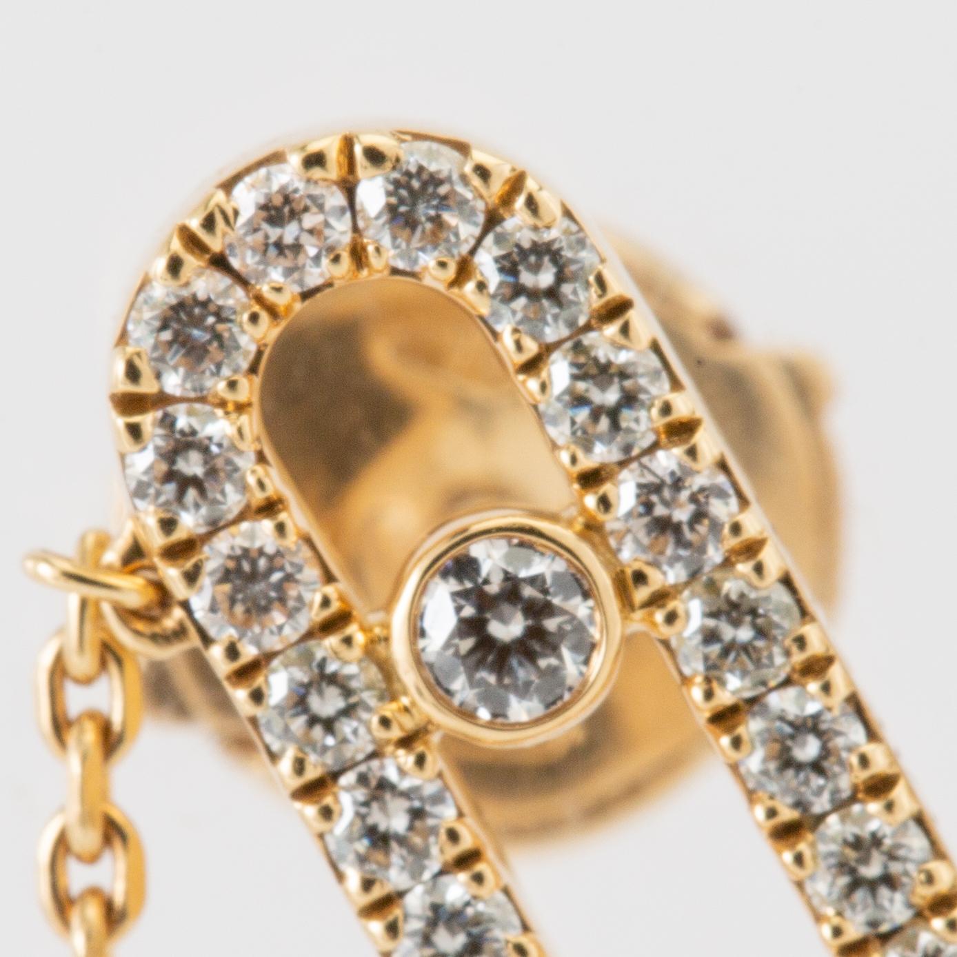 Earrings a pair of "Move Uno Chain and Stud Earrings", Messika.