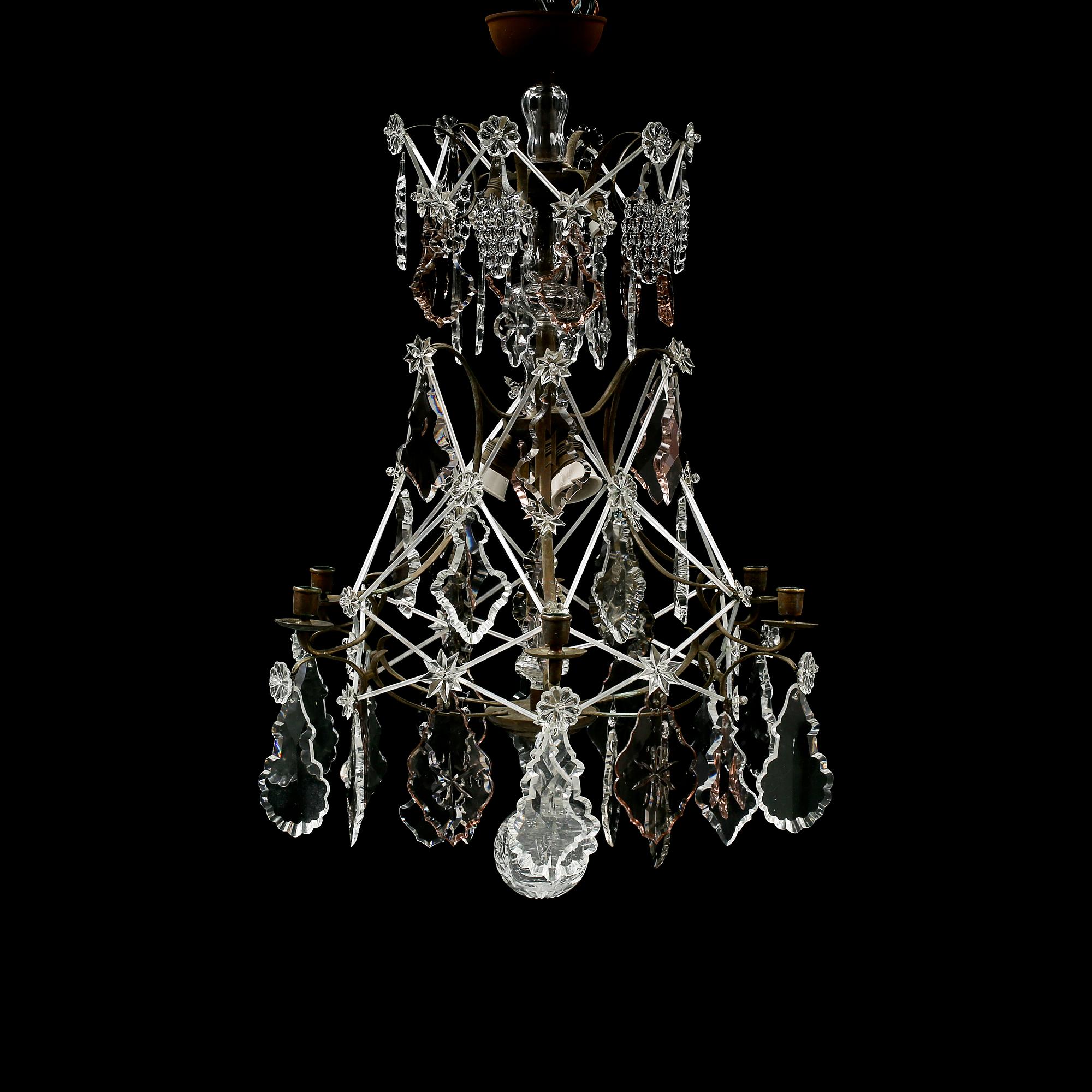 LJUSKRONA, rokokostil, omkring sekelskiftet 1900, höjd 85 cm.