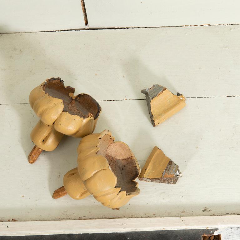 Vitrinskåp, nyrenässans, sekelskiftet 1900.