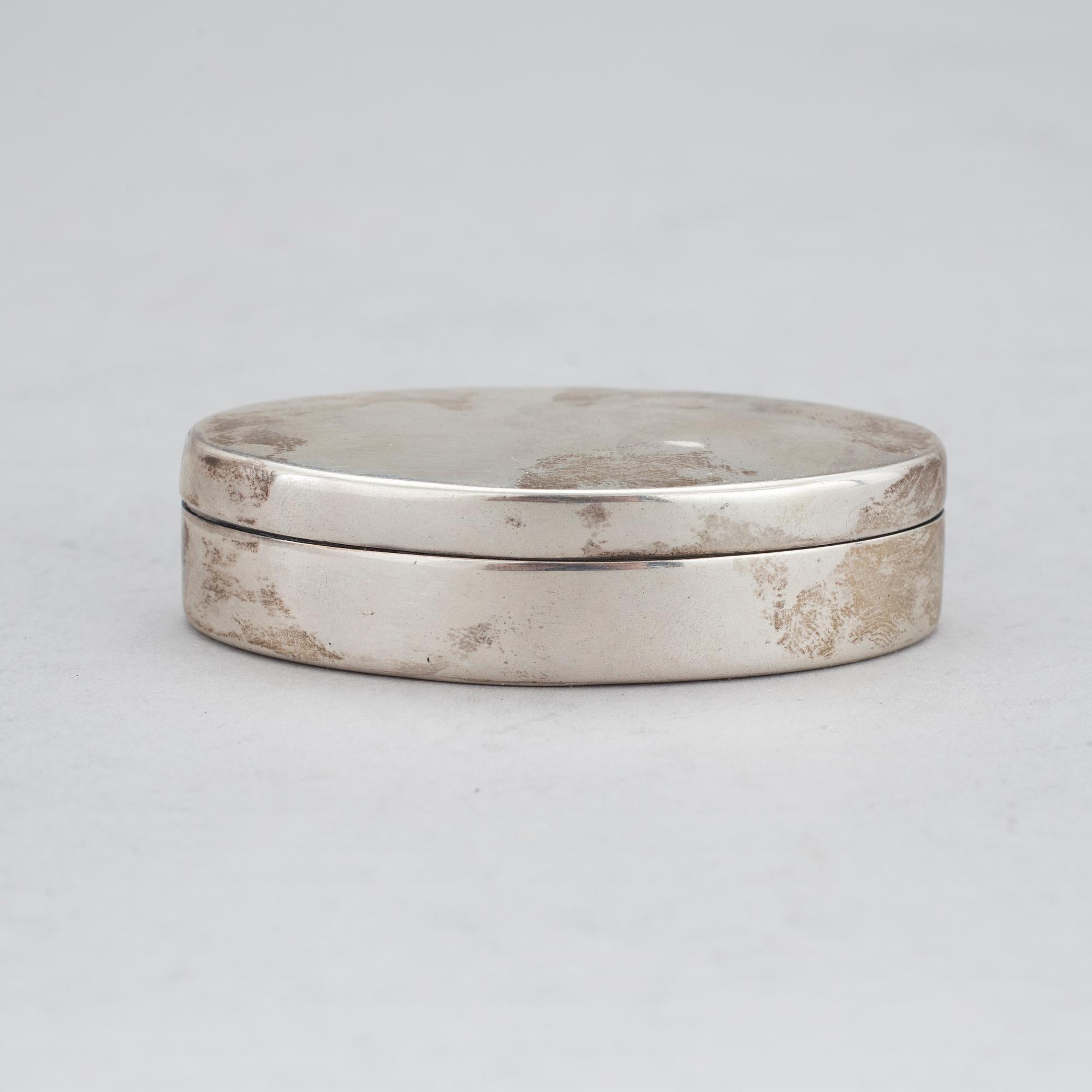 SNUSDOSA, silver, Pehr Olof Bäckström, Gävle, 1818. Vikt ca 53 gram.