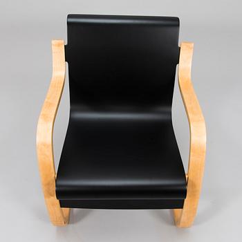 ALVAR AALTO, An early 1930's armchair '13' Huonekalu-ja Rakennustyötehdas A.B. Finland.