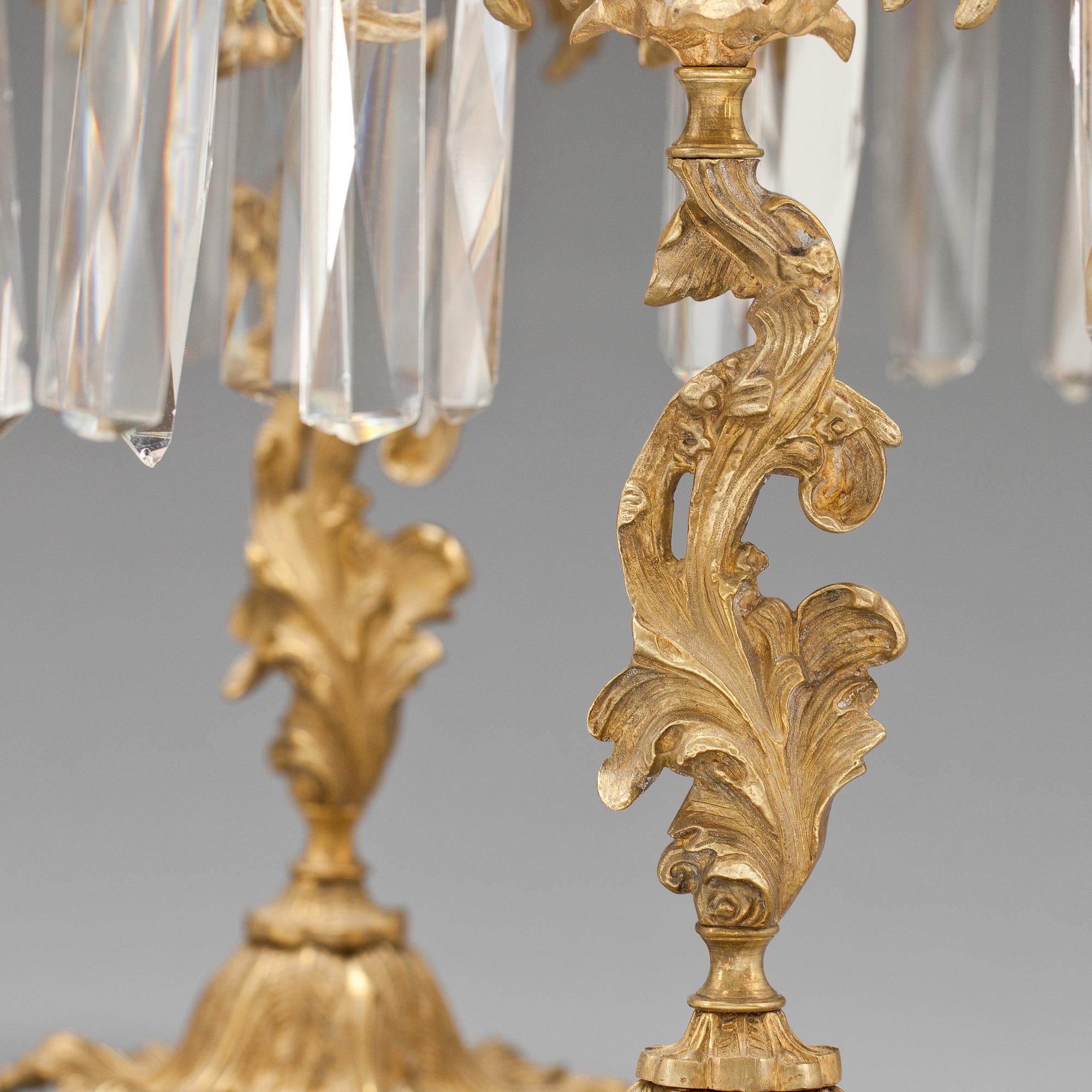 KANDELABRAR, ett par, oscarianska, 1800-talets slut.