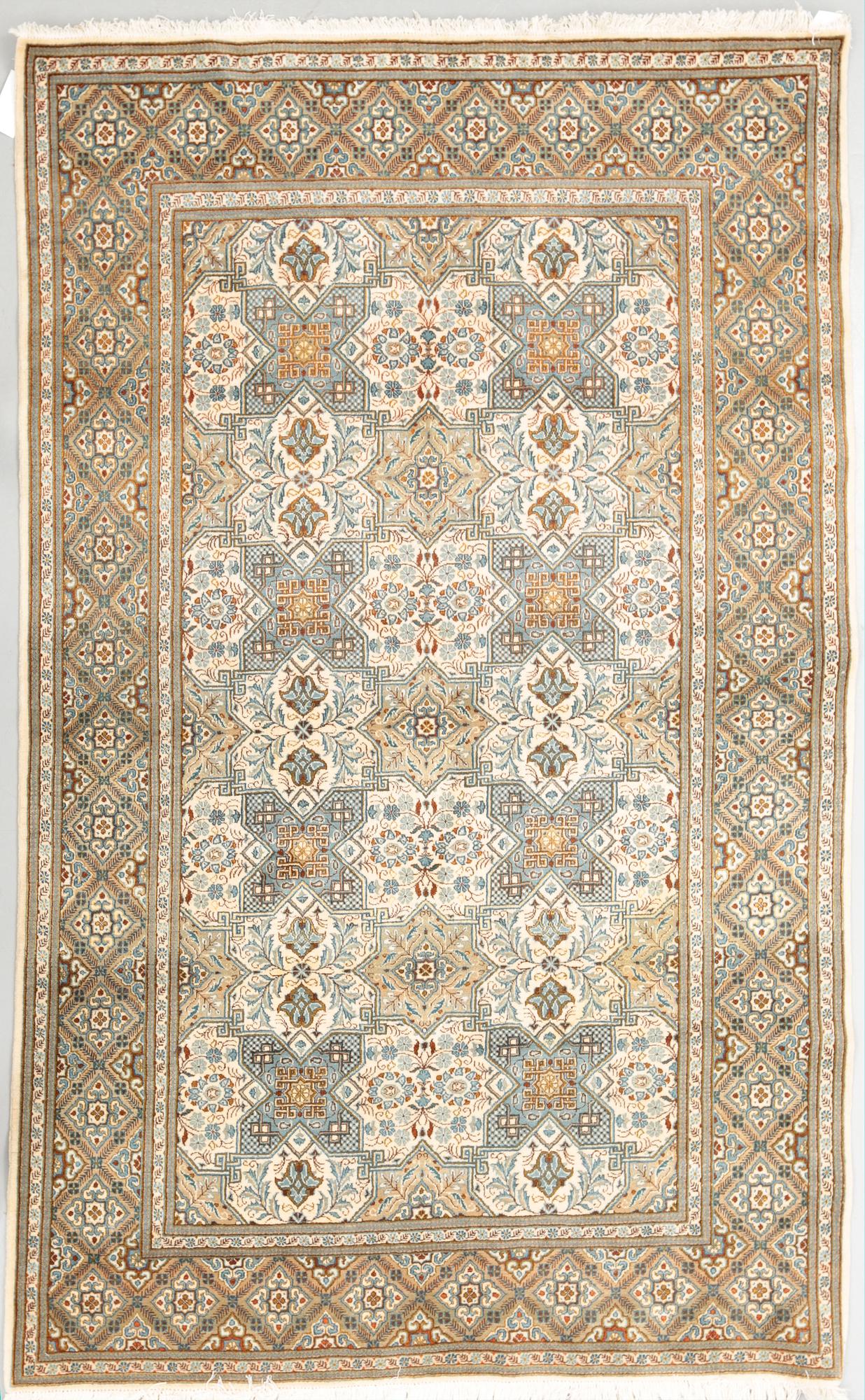 MATTA, Keshan, ca 210 x 138 cm.