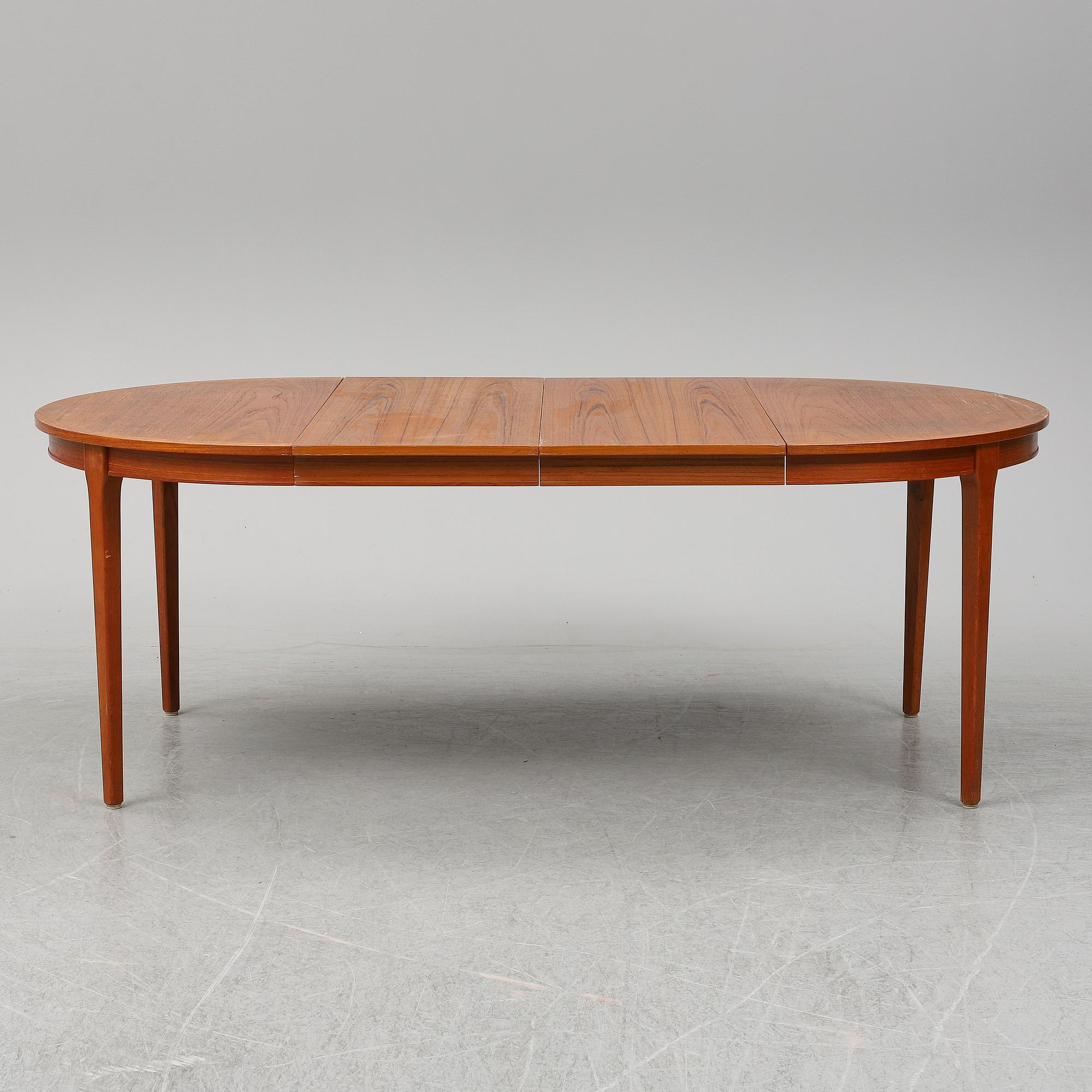 A late 20th Century table.