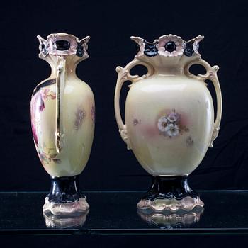 URNOR, ett par, flintgods, England sekelskiftet 1800/1900.