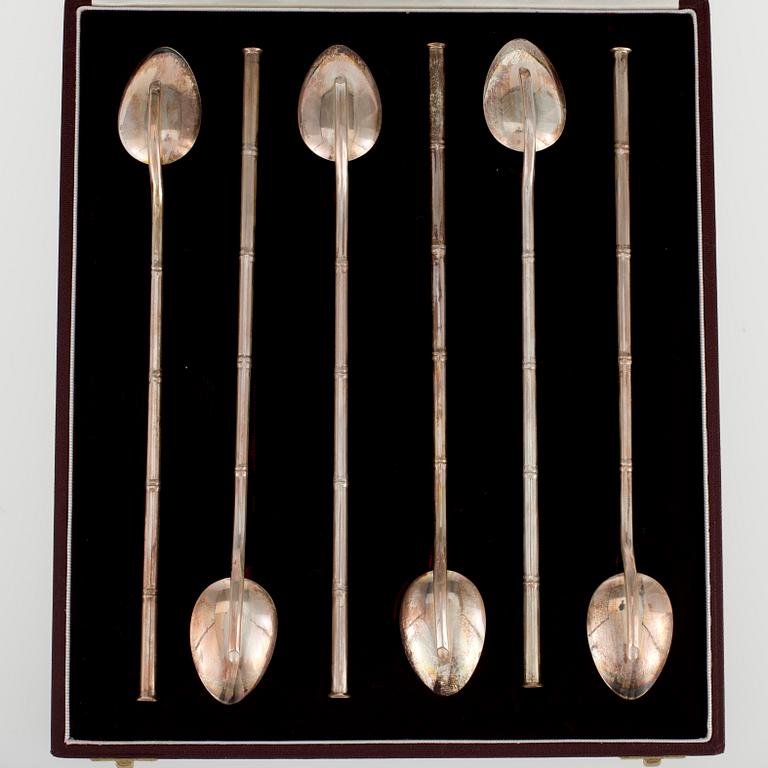 COCKTAILSKEDAR MED SUGRÖR, sterling hopeaa, stämplad A PLC. 1950-60-tal. Aspray London. Originaletui.