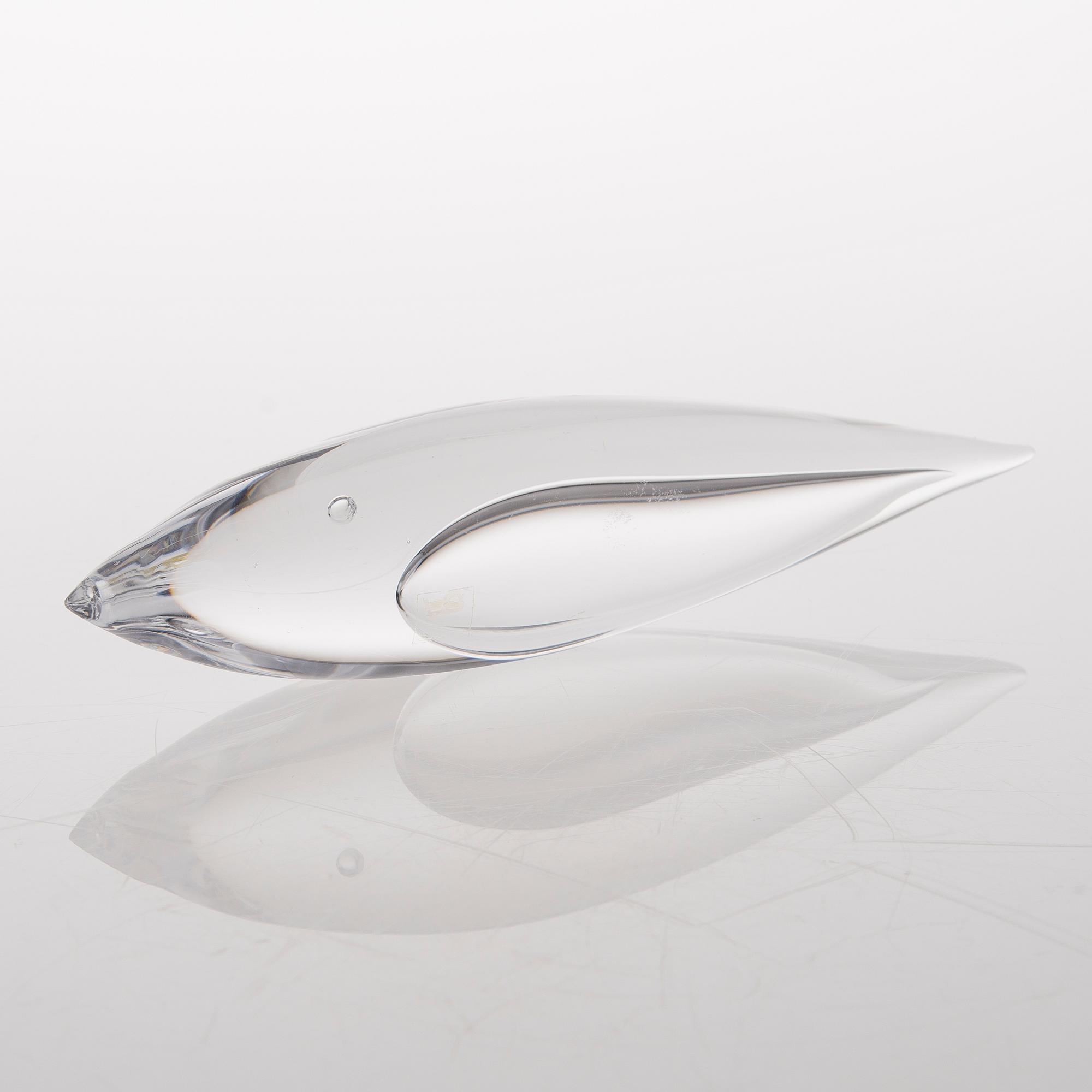 A Glass Fish, signed Kosta 91623 Lindstrand.