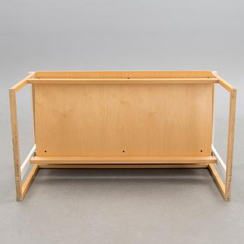 SIMO HEIKKILÄ, soffa, "TZ", tillverkare Artzan. Formgiven 1984.