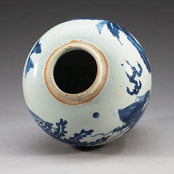 A blue and white Transitional jar, 17th Century.