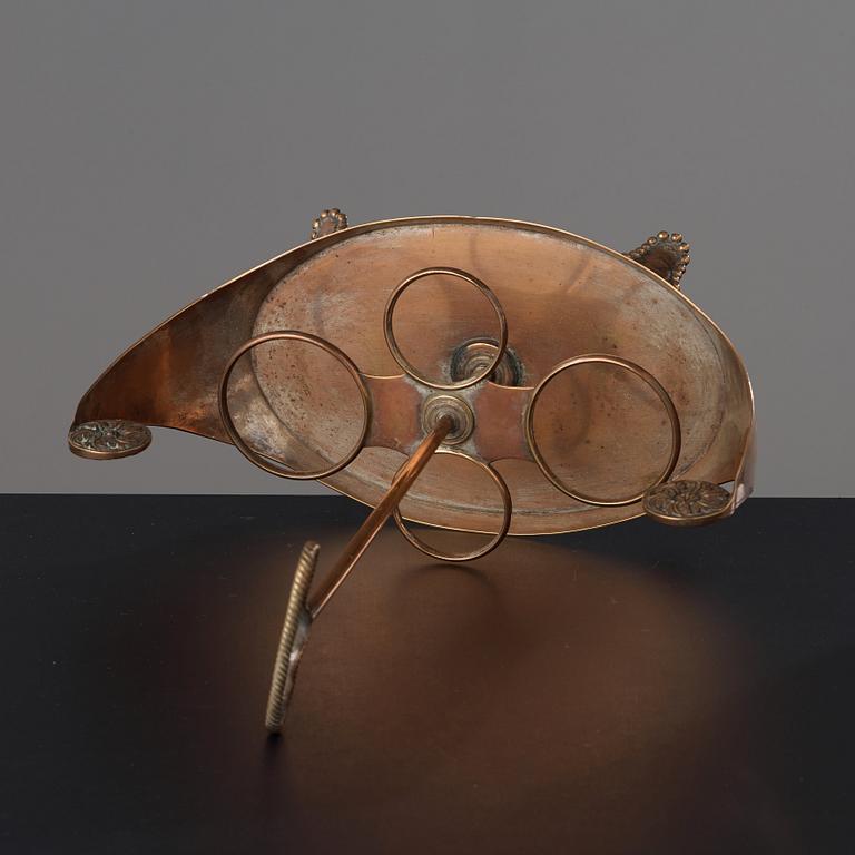 BORDSSURTOUT, sengustaviansk, 1800-talets början.