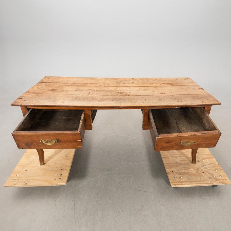 Desk, 19th century.