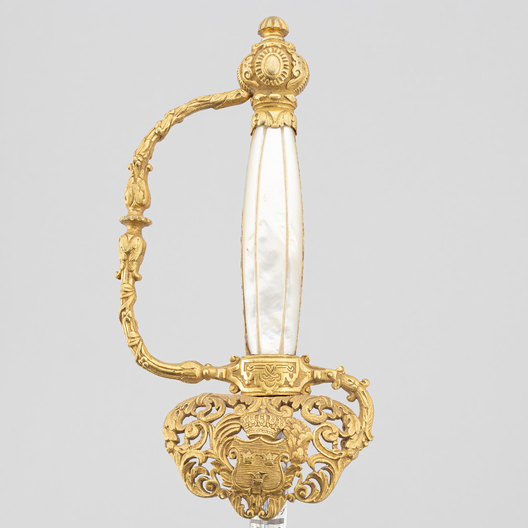 Värja, svensk, 1800-tal, med balja.