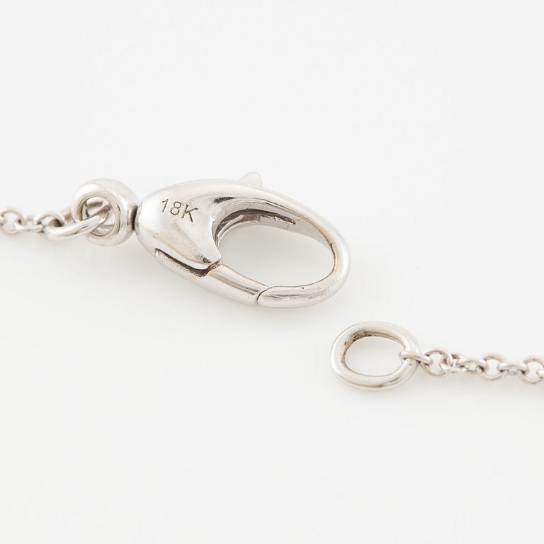 Hänge med kedja, 18K vitguld med pärlemor och briljantslipad diamant.