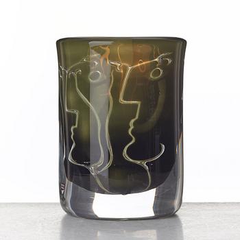 Ingeborg Lundin, an "ariel" glass vase "Faces", Orrefors 1986.