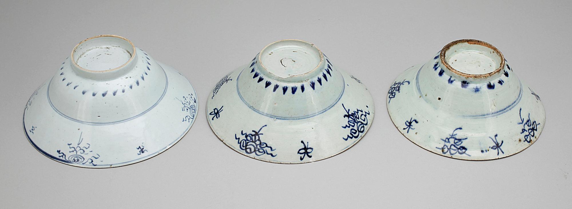 SKÅLAR, 3 st, porslin, 1600/1700-tal Kina.