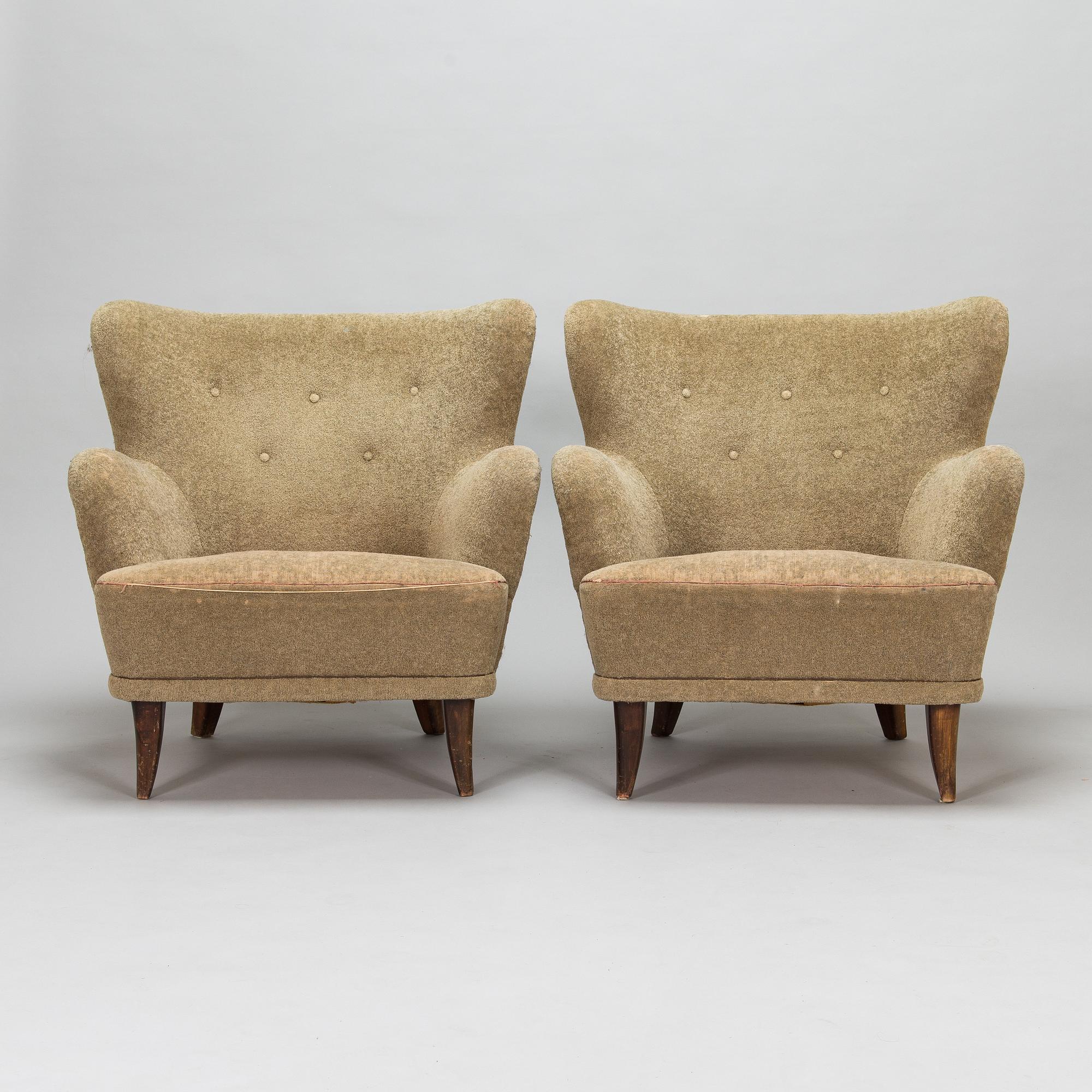 Ilmari Lappalainen, a pair of mid-20th-century 'Laila' armchairs for Asko, Finland.
