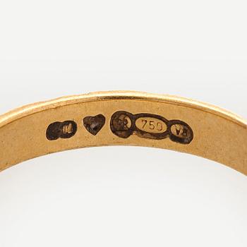 Kalevala Koru, ring "Halikon Lampolan kierresormus", 18K guld, Helsingfors 1998.