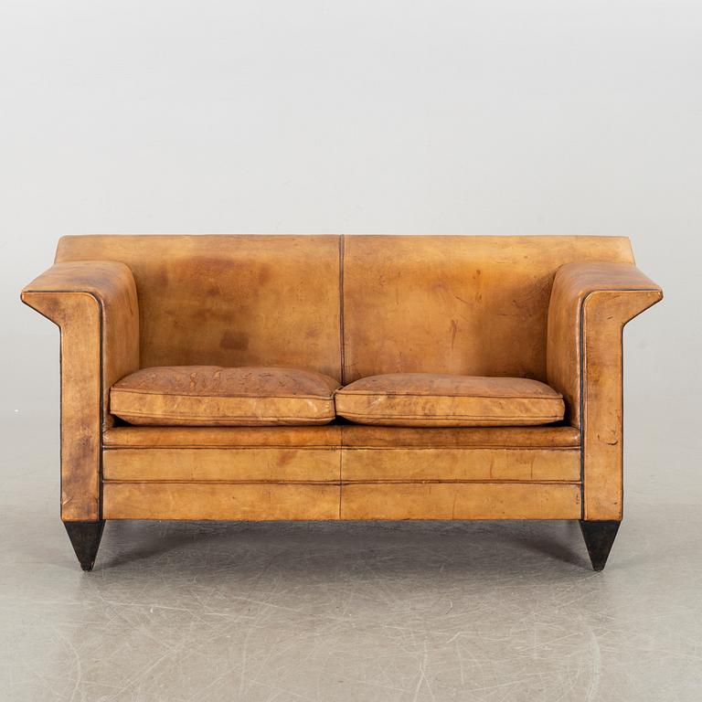 BART VAN BEKHOVEN, a second half of the 20th century leather sofa.
